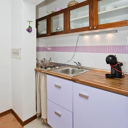 Rino Apartment *